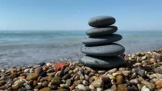 Gentle lapping waves with soothing Yoga Music - 432hz