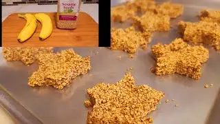 tienes ajonjoli y bananas  pues te comparto  estas deliciosas  Galletas