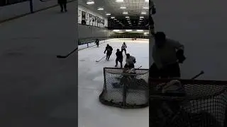 Hi note!#hockey #icehockey #gopro #nhl #goalie #goals #goal #teamsport #entertainment #entrepreneur