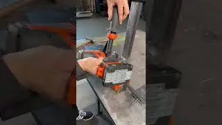 QuickIN Exzentervorsatz zum Schrauben in beengten Verh&auml;ltnissen.