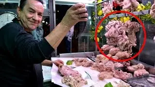 To the discovery of offal (frattaglie) ‪/ street food‬ in Naples