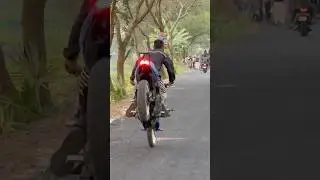 Rulling indo 4v #automobile #stuntperformer #shortsvideo #4vbike #stuntman #stuntrider #rulling ❤️❤️