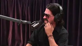 Joe Rogan   Huawei Being Busted for Faking Selfies With DSLR Camera | 2018