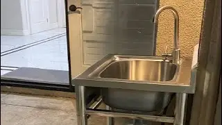 Utility Sink Free Standing Single Bowl Kitchen Sink with Cold and Hot Water Pipe Stainless Steel