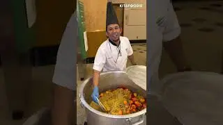 Selera desa, rasa nostalgia semua hidangan tradisi kegemaran dikumpulkan dalam satu meja 🤍🌙