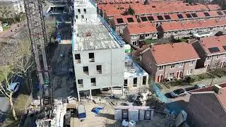 De bouw van de vijf appartementencomplexen in Leiden vordert in hoog tempo!