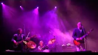 Nine Below Zero - Don't Point Your Finger at the Guitar Man