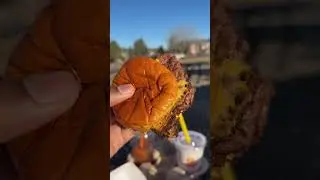 I Waited An Hour For A 5/10 Burger