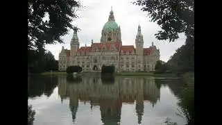 Castle Town Hall Hanover in Germany | Neues Rathaus Hannover 2013