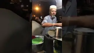 Visit Bohra Street food Karachi.