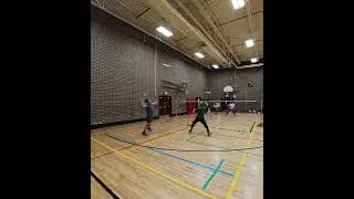 Controlled the backcourt finished with a cross smash #bwf #badmintonhighlights #sudirmancup