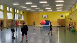 Super hra s overballem (6. a 7. třída)