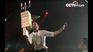 Acrobatics: Toss juggling| CCTV English