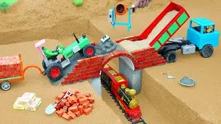 Mini Tractor Overloads Bridge Collapse &ndash; DIY Science Project to Build Strong Mini Bridge