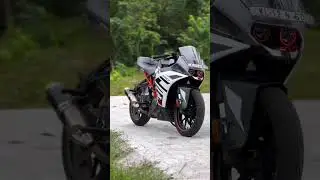 सड़कों का राजा: KTM RC 390 का स्वैग! 👑