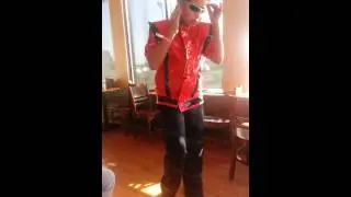 Andrew deAnda performs Michael Jackson