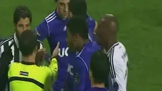 11  Ryan Donk stops Hugo Almeida via throwing second ball in Kas