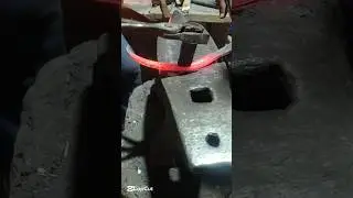 New Method of Sickle Making 🔥✨ #sickleforge #blacksmithing #handmadetools #metalwork #shorts