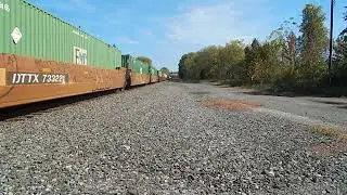 NORFOLK SOUTHERN NS265 WESTBOUND INTERMODAL TRAIN IN WAVERLY NY HEADING TO GAGMILLS YARD
