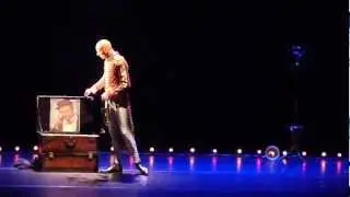 Warren Zavatta, digne petit fils d'Achille, au Nautile à La Forêt Fouesnant