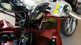 Honda Vision 110 headlamp removal + indicator tell-tale bulb upgrade