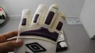 Umbro Neo Pro Shot Gun Cut Purple/ White Goalkeeper Gloves Preivew