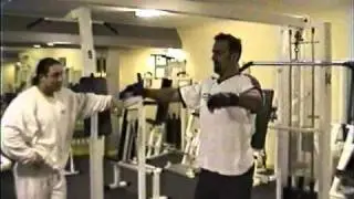 Eugene Buys at New Style Fitness Harmelen bodybuilding 1999
