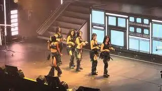 Katseyes new song &ldquo;Internet girl&rdquo; minneapolis performance 11-15-2025📲❤️