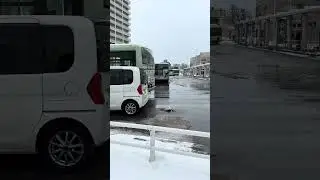 青森駅前を出発する回送のJRバスと市営バス達その１（音量注意）2026/01/13