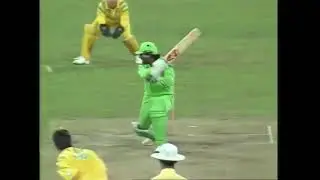 Ramiz Raja batting Vs Australia  @Sydney 12th ODI Benson and Hedges World Series 1992-93 