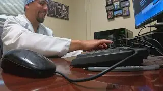 Doctor celebrates 1,000th robotic surgery at Waterbury Hospital