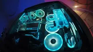 Insane liquid cooling Aura Sync build
