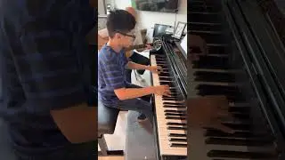 Maxwell plays &ldquo;Mysterious Ballet&rdquo; check us out on Instagram (zileimusic)