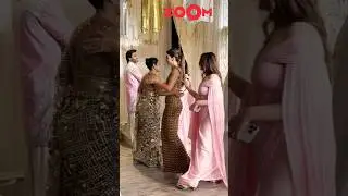 Kajol and Kriti Sanon's HUG moment caught on camera 💞😘 #shorts #kajol #kritisanon