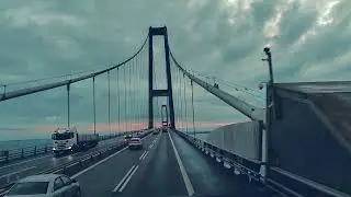 The &Oslash;resund Bridge: Europe&rsquo;s Engineering Marvel Connecting Denmark & Sweden