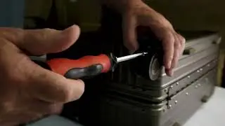 How to replace the new wheel in the ALEON Case