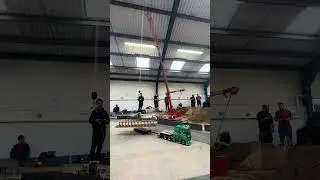 Massive Rc crane in action Scania heavy haul #automobile #trucking #rcminitruck #rctruck #crane