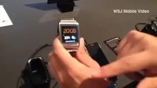 Live demonstration of #Samsung #GalaxyGear smartwatch in Berlin.