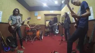 Iron maiden - Fear of the dark Cover by ASRI NADA