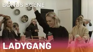 Becca Tobin Hits the Splits | LadyGang | E!