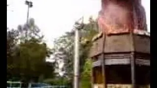 GBar @ Alton Towers - UG Swinger