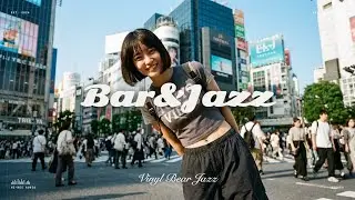 Elegant Japanese Jazz Bar: Cozy & Sophisticated | VinylBearJazz