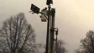 Enlighten Off-Grid Solar & Wind Powered Streetlight