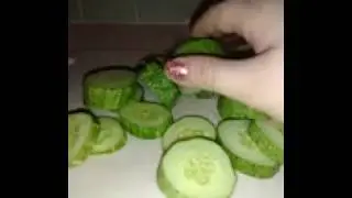 MURDER THE CUCUMBER ł WEIRD DAY 2