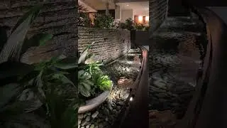 Water feature inside hotel in Bellevue, WA #shorts #watervibes #waterfountain #hotelfountain #water