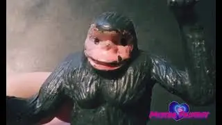 Unboxing Vintage King Kong Toy