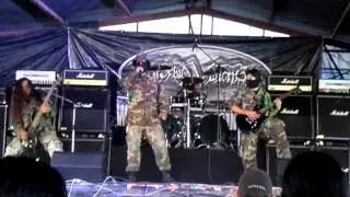 Muerte humana - Fluido fecal en el Morbid fest XI