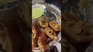 Crunchy Spring rolls in Jain Bazar, Jammu #jammu #springroll #food #blogger #vlogging #explore
