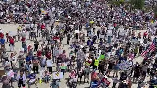 Napa 'No Kings' protest crowd