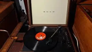 Kiss Of Fire. Louis Armstrong. French? Red Picture Label Decca 78rpm Record. Bush Record Player